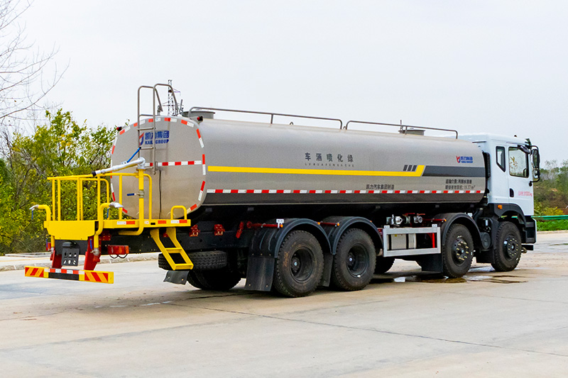 New Huasheng T5 4x2/8x4 Water Sprinkler Truck  25 cubic meters