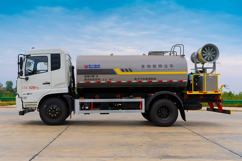 Dongfeng Tianjin 3950 Wheelbase Fog Cannon Truck, 12.2 cubic meters