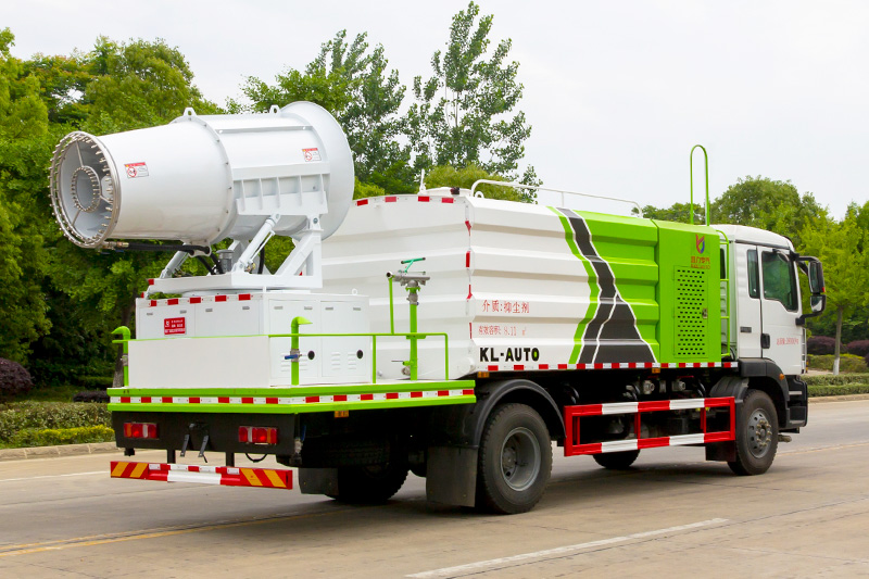 Sinotruk Shandong Ka Single-Axle Dust Suppression Truck (Square Tank) 11.5 cubic meters (Mist Cannon 30–100 meters)