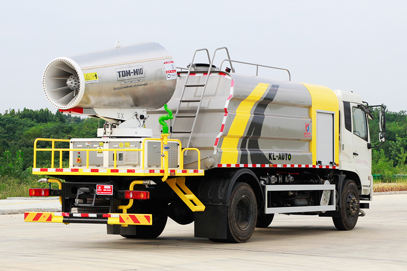 Dongfeng Tianjin Dust Suppression Truck (Wedge-shaped Tank) (Mist Cannon Range: 60–100 Meters) 12.5 Cubic Meters