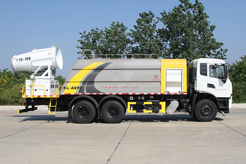 Dongfeng Tianjin Rear Twin-Axle Dust Suppression Truck (Wedge-Shaped Square Tank) (Mist Cannon Range: 80–120 m) 17 cubic meters