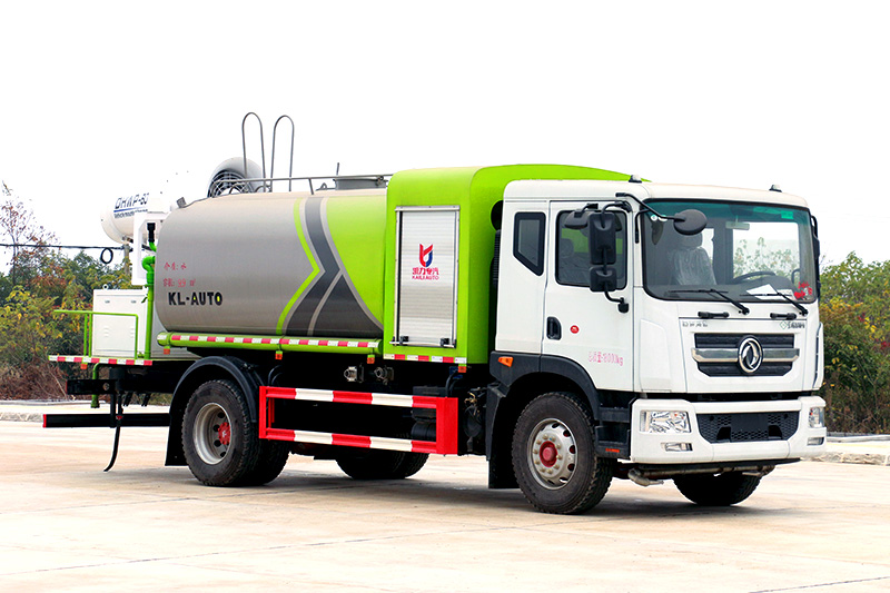 Dongfeng D9 Natural Gas Dust Suppression Truck (Round Tank) 9.45 cubic meters (Mist Cannon 30–100 meters)