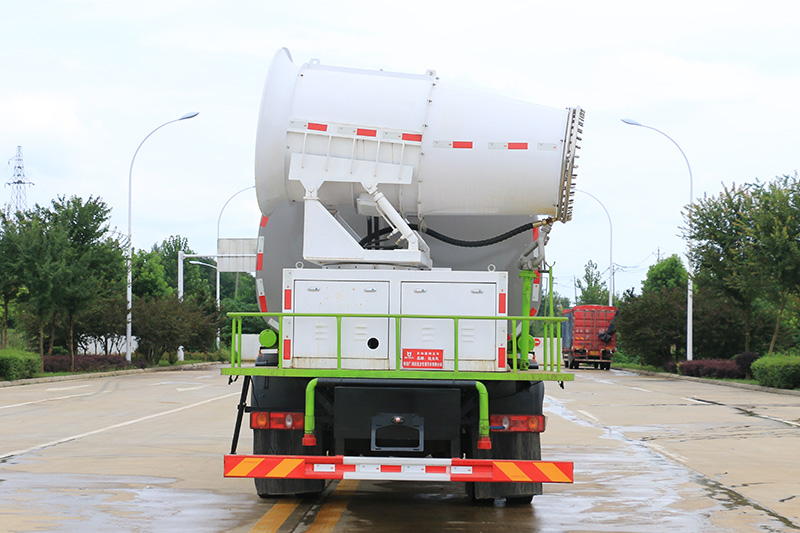 Dongfeng Special-Purpose Dust Suppression Truck (Round Tank) 11.5 cubic meters (Mist Cannon 30–100 meters)
