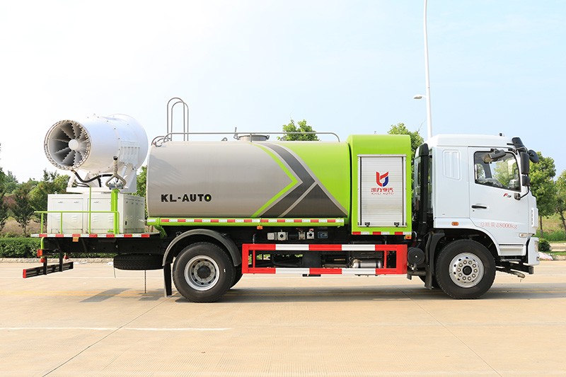 Dongfeng D9 Dust Suppression Truck (Round Tank) 11.5 cubic meters (Mist Cannon 30–100 meters)