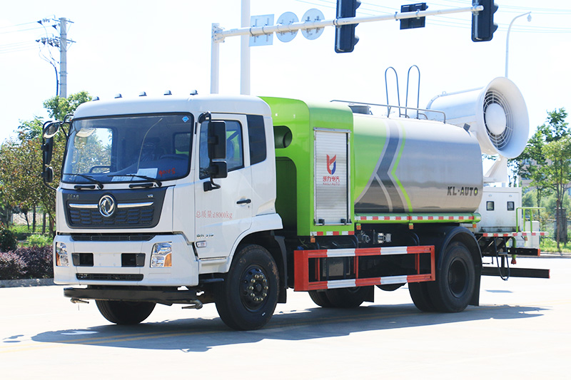Dongfeng Tianjin Dust Suppression Truck (Round Tank) 11.5 (Mist Cannon 30–100 meters)