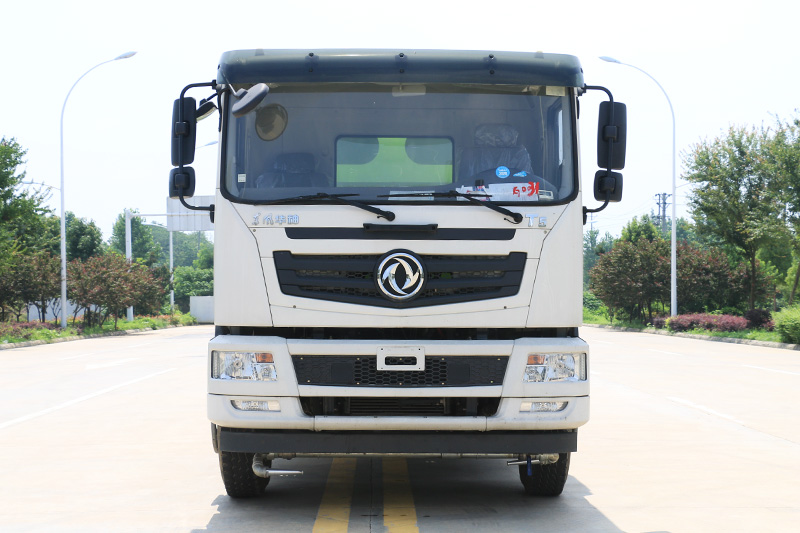 Dongfeng Huasheng T5 Rear Twin-Axle Dust Suppression Truck (Round Tank) 17 cubic meters (Mist Cannon 60–100 meters)