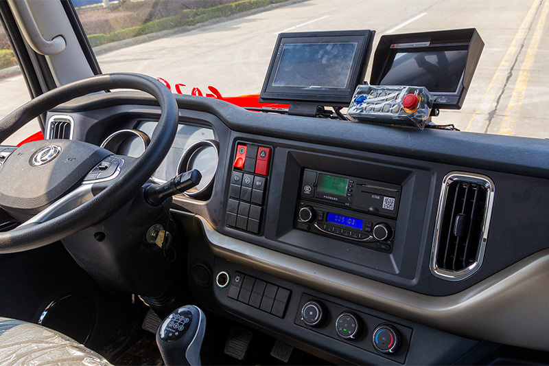 Dongfeng Huasheng T3 Railway Dust Suppression Truck, 10 cubic meters