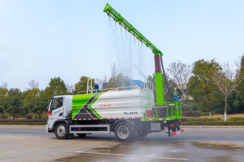 Dongfeng Huasheng T3 Railway Dust Suppression Truck, 10 cubic meters