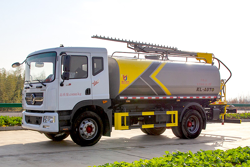Dongfeng D9 Railway Dust Suppression Truck, 12.5 cubic meters