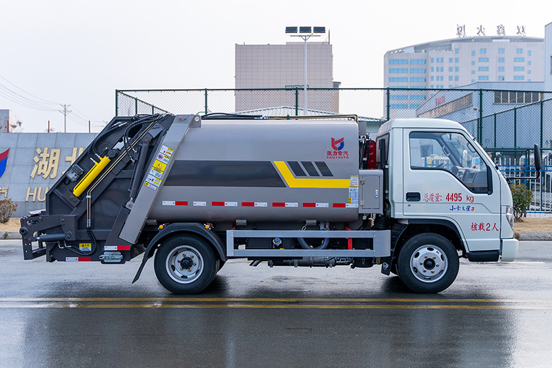 Foton Xiao Ka Zhi Xing (2013–2023) - Supermarkets, Basements - Compactor Truck, 5 cubic meters