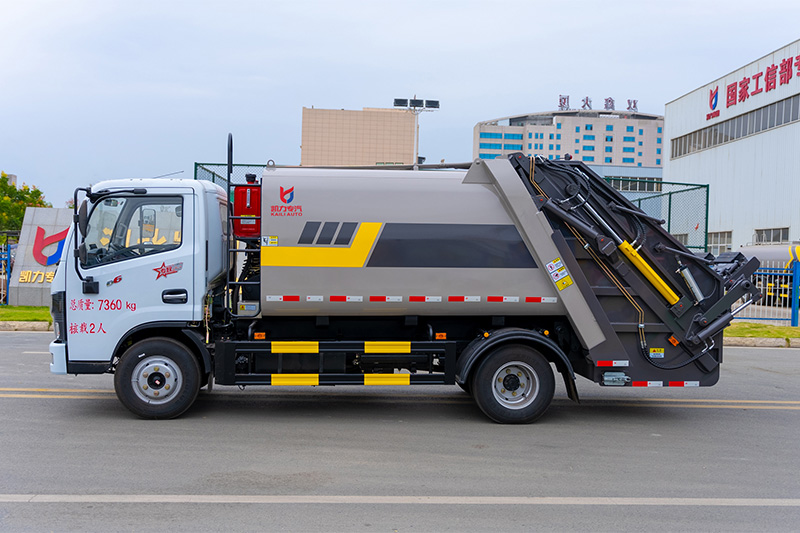 2023 Dongfeng D6 Compactor Garbage Truck, 7 cubic meters