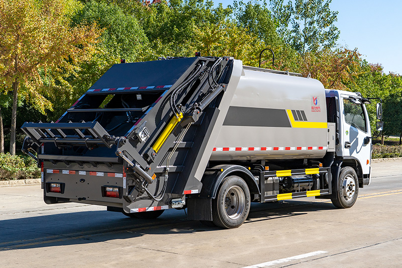 2023 Dongfeng D7 Compactor Garbage Truck, 10 cubic meters