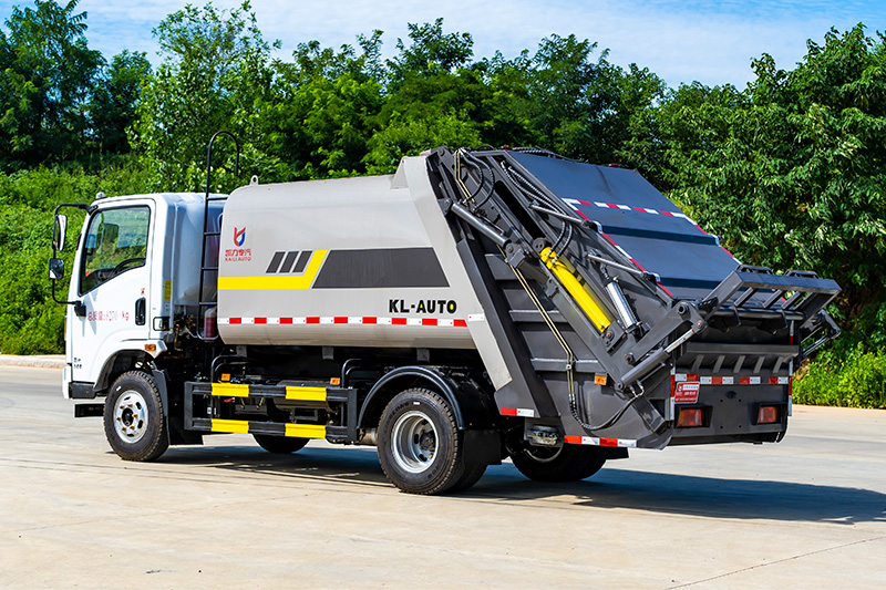 Dongfeng T1 2023 Model Year Compactor Truck, 10 cubic meters