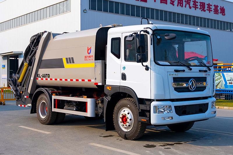 2023 Dongfeng D9 with a 4,500 mm wheelbase and 14 cubic meters of cargo capacity