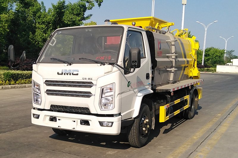 Jiangling Food Waste Collection Truck, 6-cubic-meter Tank