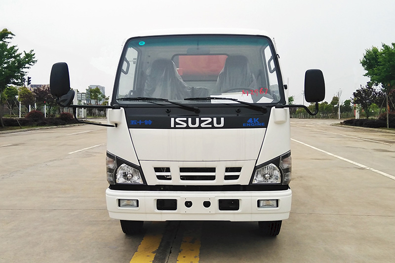 Isuzu Food Waste Collection Truck, 6-cubic-meter Tank