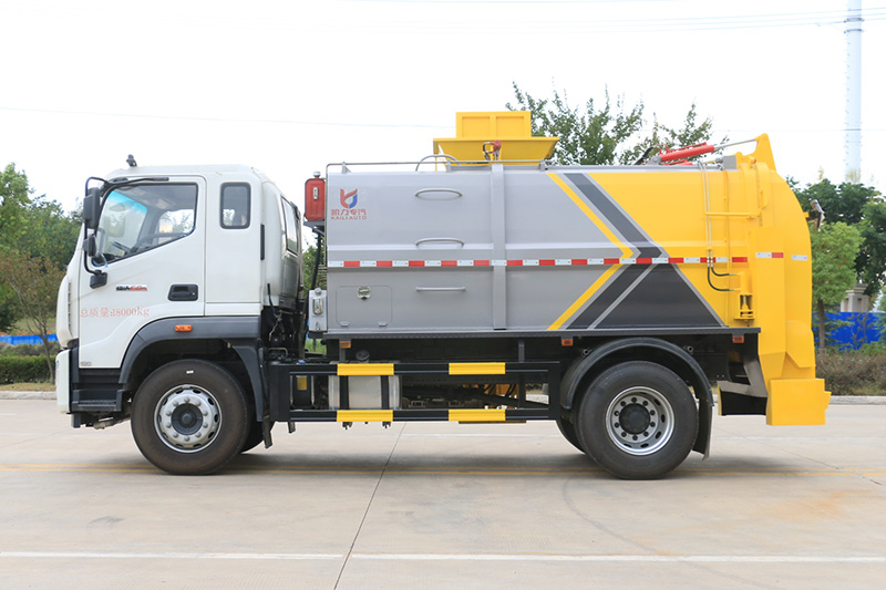 Foton ES7 Food Waste Collection Truck, 9-cubic-meter Tank