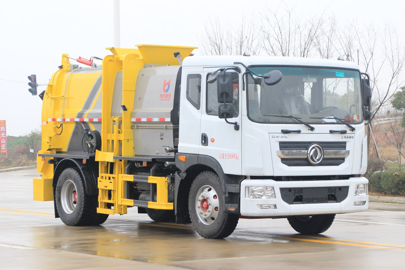 Dongfeng D9 Food Waste Collection Truck, 9 cubic meters, square tank