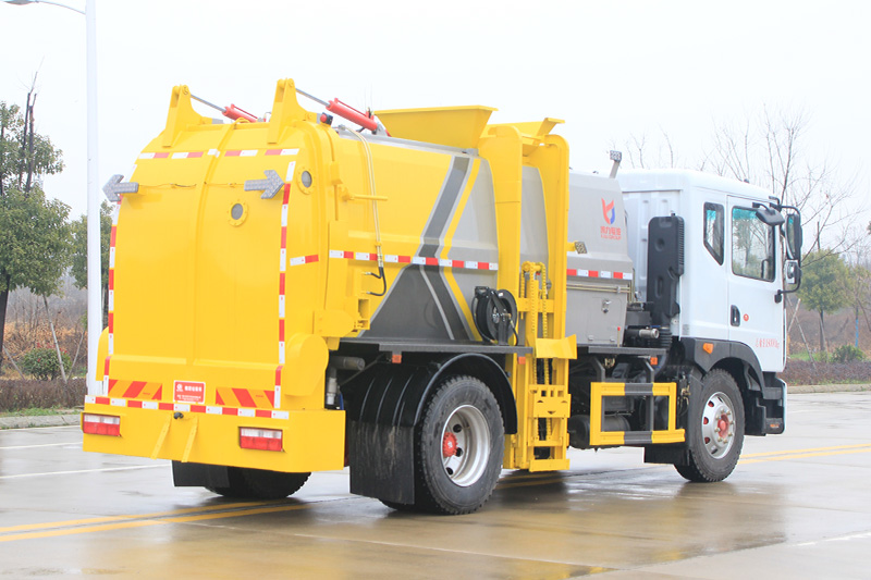 Dongfeng D9 Food Waste Collection Truck, 9 cubic meters, square tank