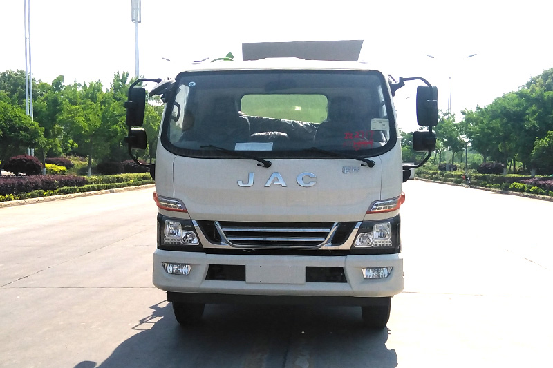 JAC Junling V7 Food Waste Collection Truck, 7 cubic meters – Round Tank
