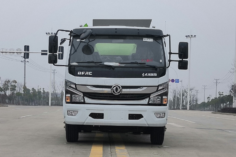 Dongfeng Dafurika Food Waste Collection Truck, 8 cubic meters – Round Tank