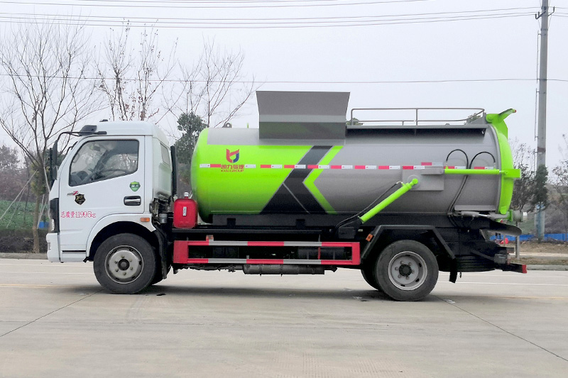 Dongfeng Dafurika Food Waste Collection Truck, 8 cubic meters – Round Tank
