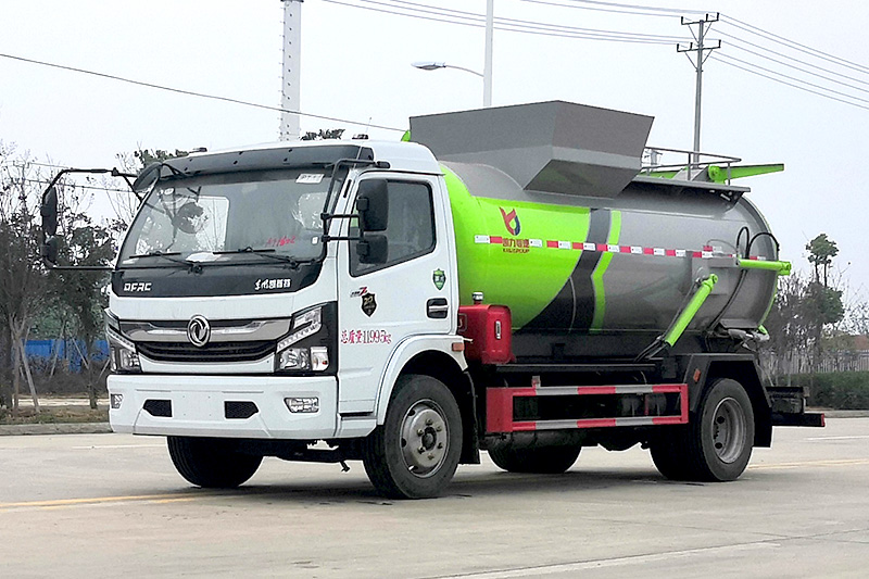 Dongfeng Dafurika Food Waste Collection Truck, 8 cubic meters – Round Tank
