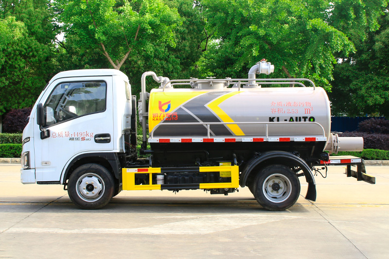 Yuejin Septic Tank Truck, 3 cubic meters