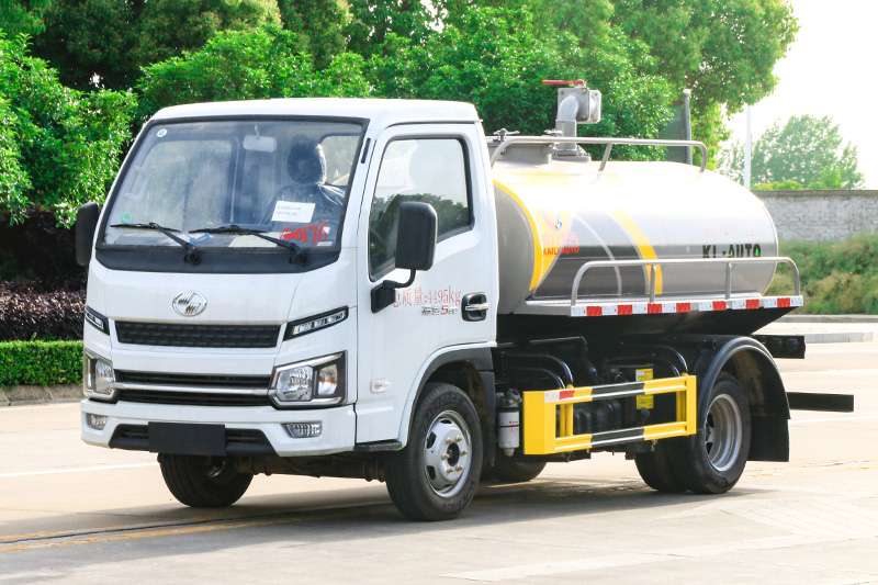 Yuejin Septic Tank Truck, 3 cubic meters