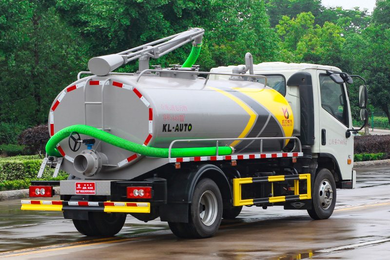 Foton H2 Septic Tank Truck, 6 cubic meters