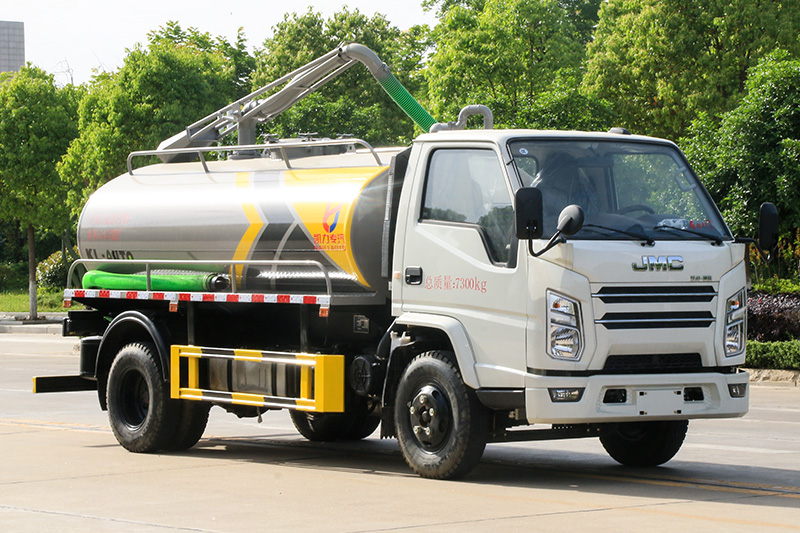 Jiangling Shunda 5-cubic-meter Sewage Suction Truck