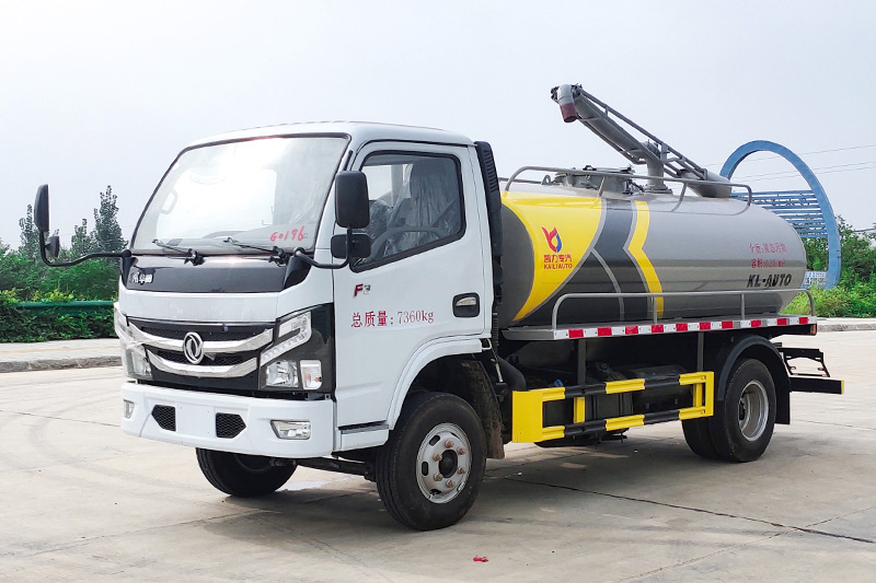 Dongfeng Huasheng F3 Septic Tank Truck, 5 cubic meters