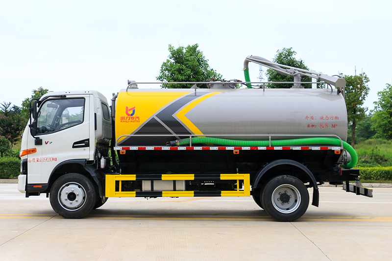JAC Junling V7 Sewage Suction Truck, 10 cubic meters