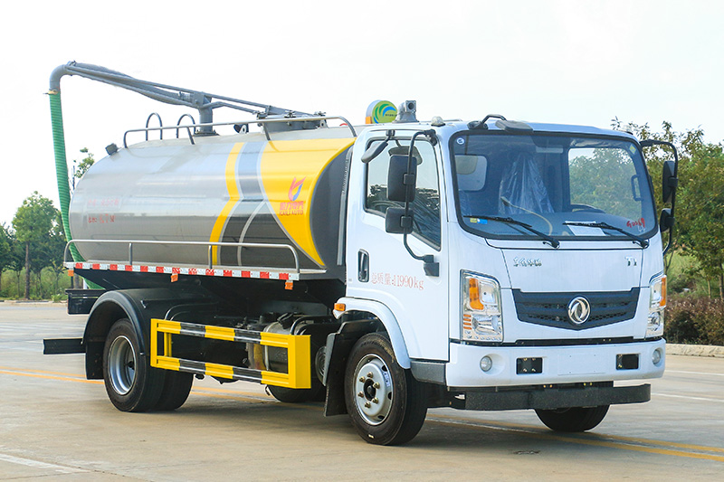Huashen T1 Septic Tank Truck, 9.6 cubic meters
