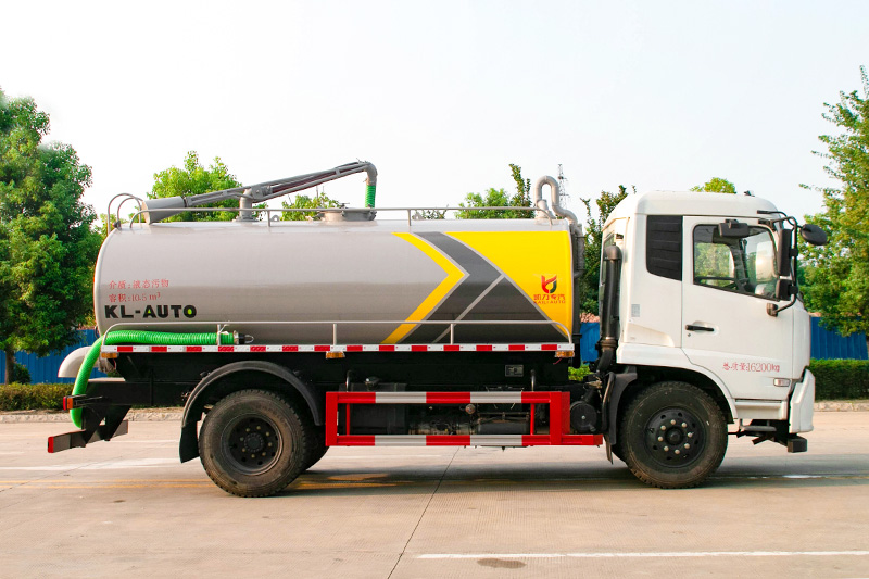 Dongfeng Tianjin Sewage Suction Truck, 12 cubic meters
