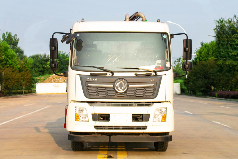 Dongfeng Tianjin Sewage Suction Truck, 12 cubic meters