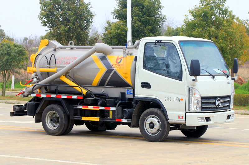 Kaima Vacuum Truck, 2 cubic meters