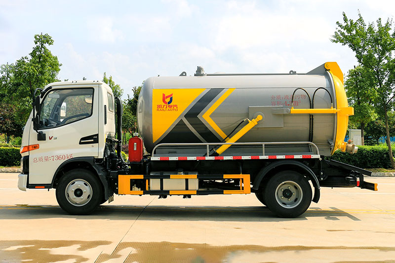 JAC Junling V3 Vacuum Truck, 4.6 cubic meters