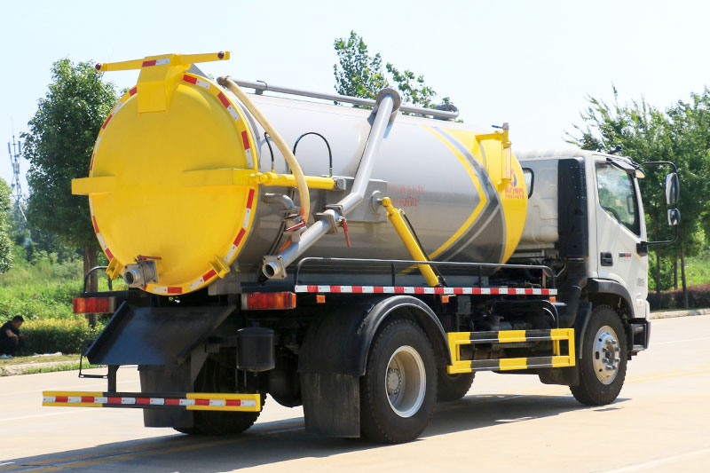 Foton Ruivo ES3 Vacuum Truck, 7.7 cubic meters