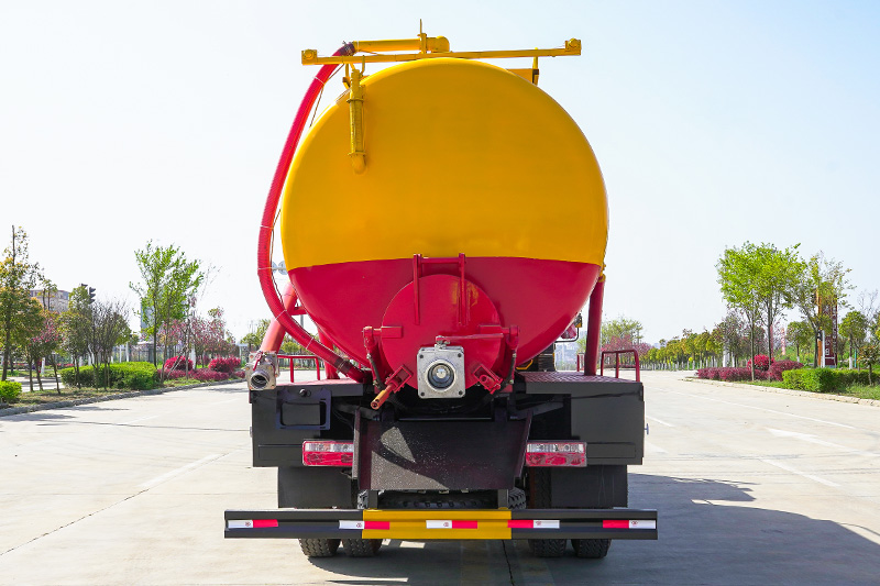 Foton 3-Axle Sewage Suction Truck, 19.7 cubic meters