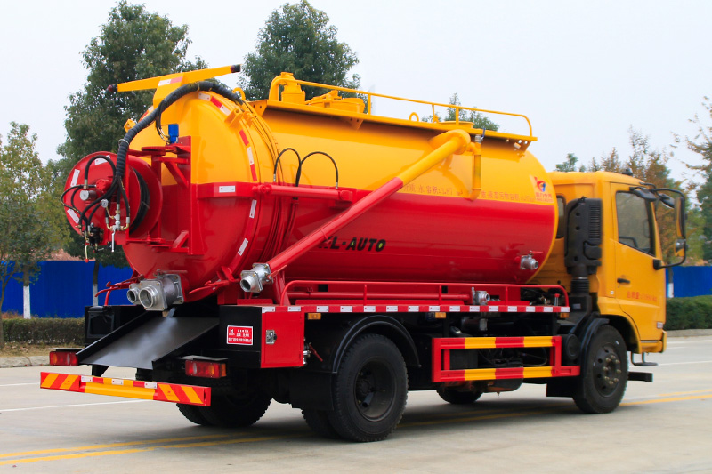 Dongfeng Tianjin KS Cleaning and Sewage Suction Truck (Integrated Tank) 10.5 cubic meters