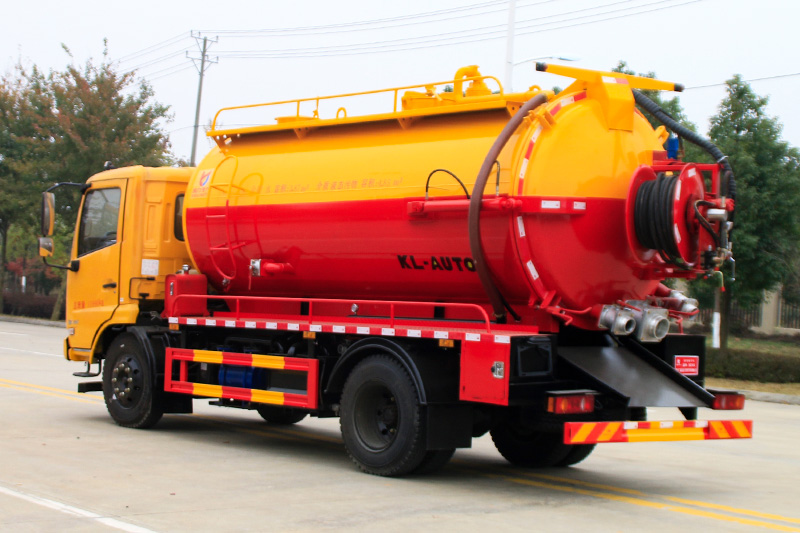 Dongfeng Tianjin KS Cleaning and Sewage Suction Truck (Integrated Tank) 10.5 cubic meters