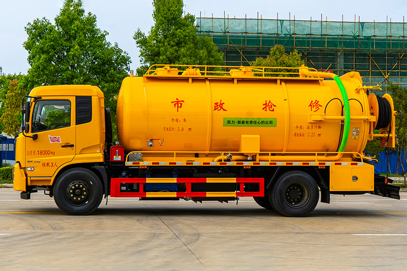 Dongfeng Tianjin Cleaning and Sewage Suction Truck (without auxiliary engine) (integrated tank) 15 cubic meters