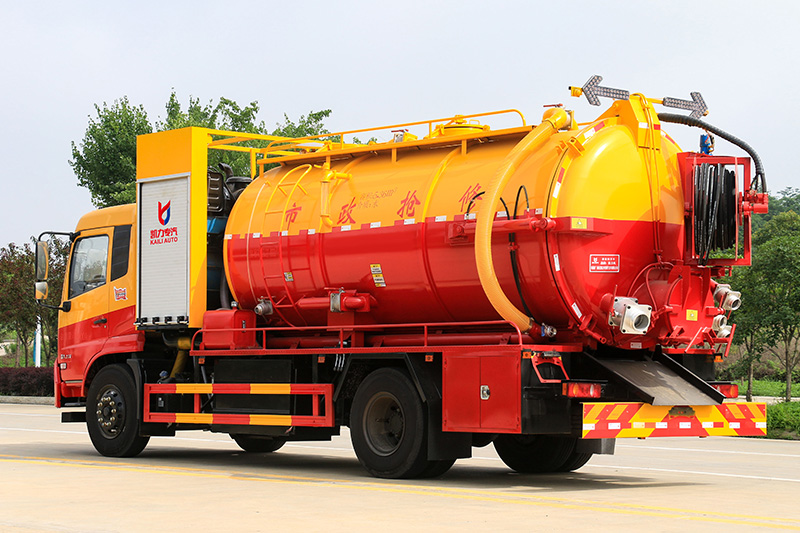 Dongfeng Tianjin Cleaning and Sewage Suction Truck (with auxiliary engine) (integrated tank) 15 cubic meters