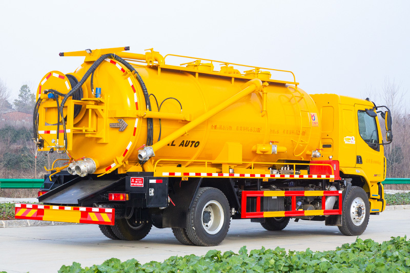 Dongfeng Liuzhou M3 Sewage Suction Truck (Integrated Tank) 15.8 cubic meters