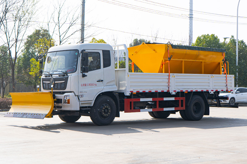 Kailifeng-Dongfeng Tianjin Snow Plow Truck