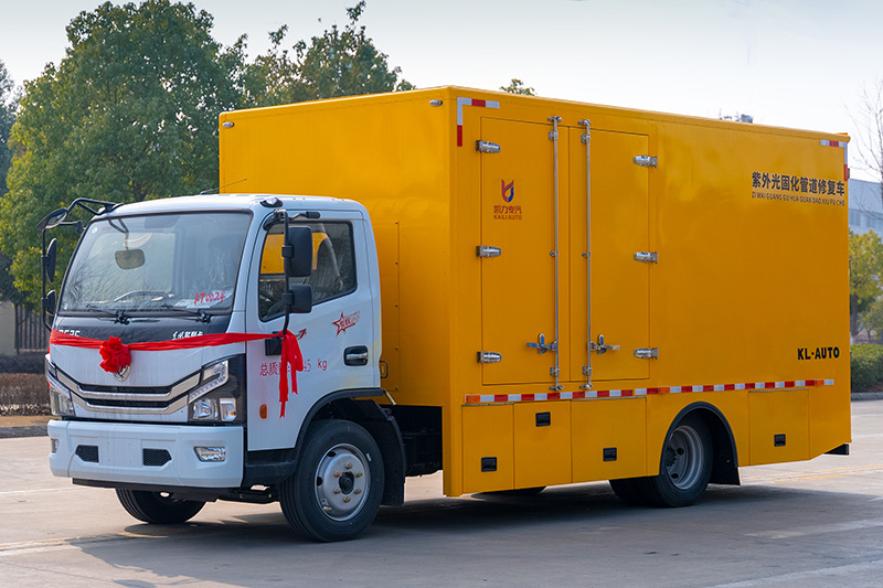 Dongfeng Dolika UV-Cured Pipe Repair Vehicle